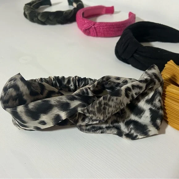 Head bands - Picture 2 of 5